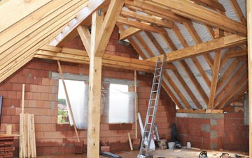 Clipiau attic trusses